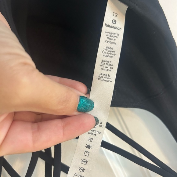 Lululemon Athletica FlexyFlex Strapp Yoga Bra - Picture 3 of 3